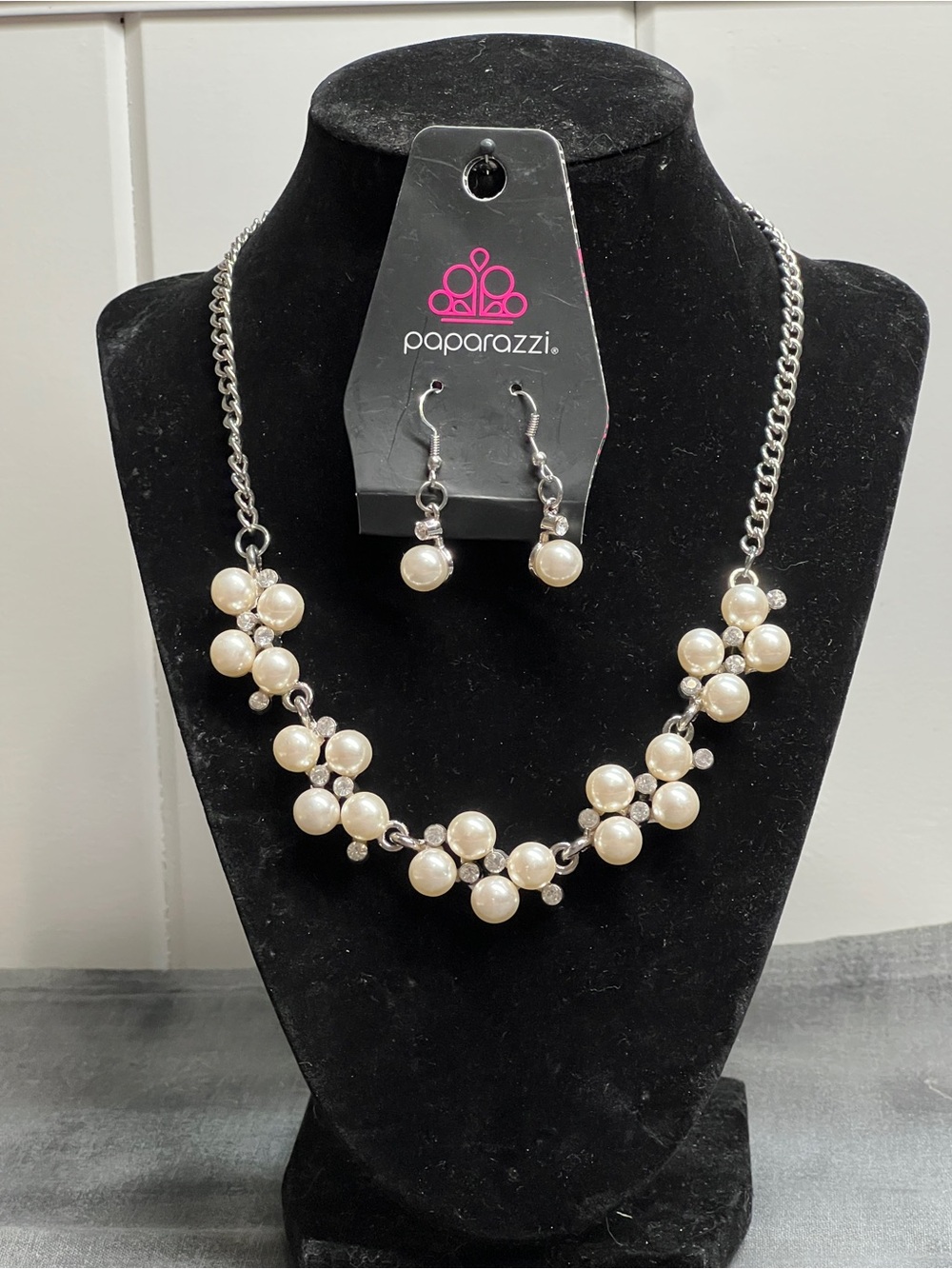 Paparazzi Silver-Tone Ivory Pearl Cluster Necklace with Earrings